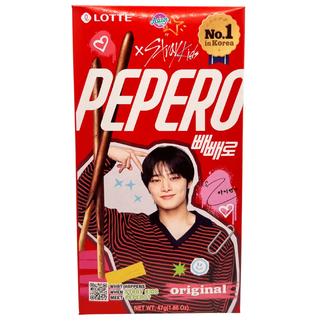 Lotte Pepero Stray Kids Original 47g (Random Member: Lee Know, Hyunjin, I.N or Changbin)