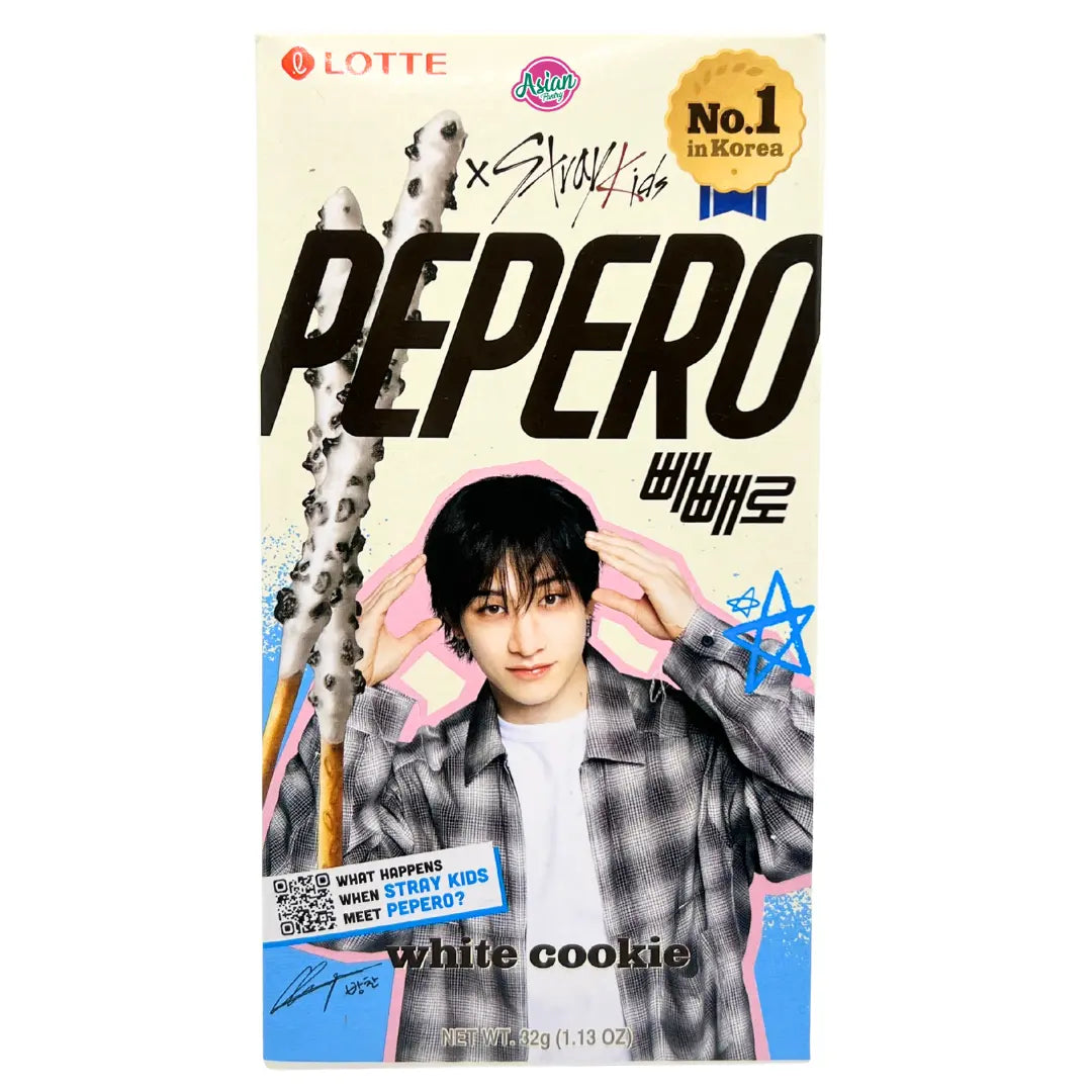 Lotte Pepero Stray Kids White Cookie 32g (Random Member)