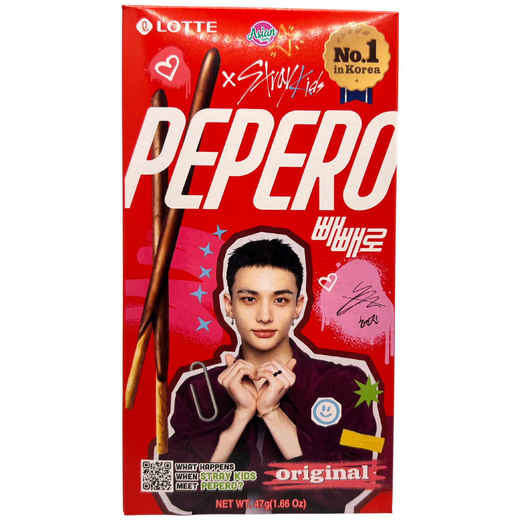 Lotte Pepero Stray Kids Original 47g (Random Member: Lee Know, Hyunjin, I.N or Changbin)