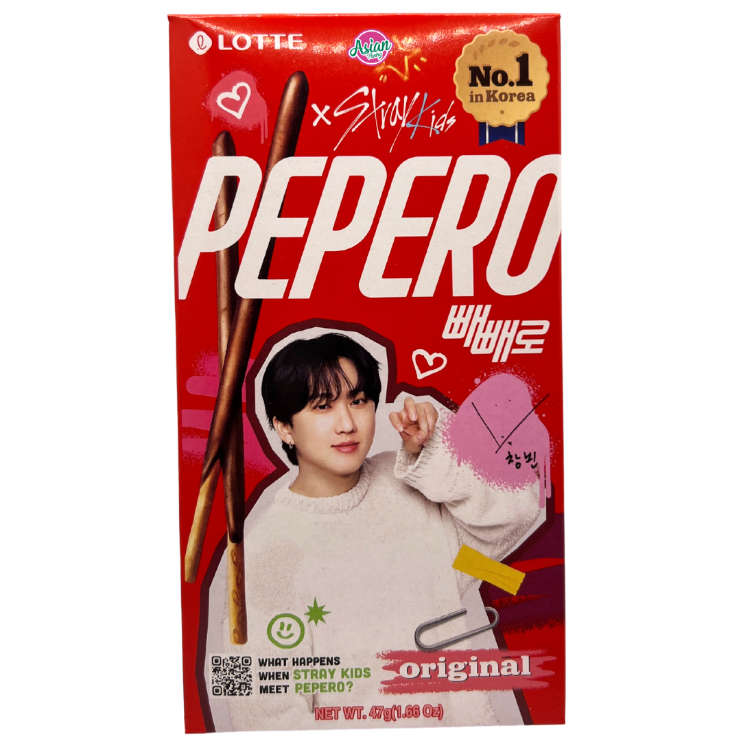Lotte Pepero Stray Kids Original 47g (Random Member: Lee Know, Hyunjin, I.N or Changbin)