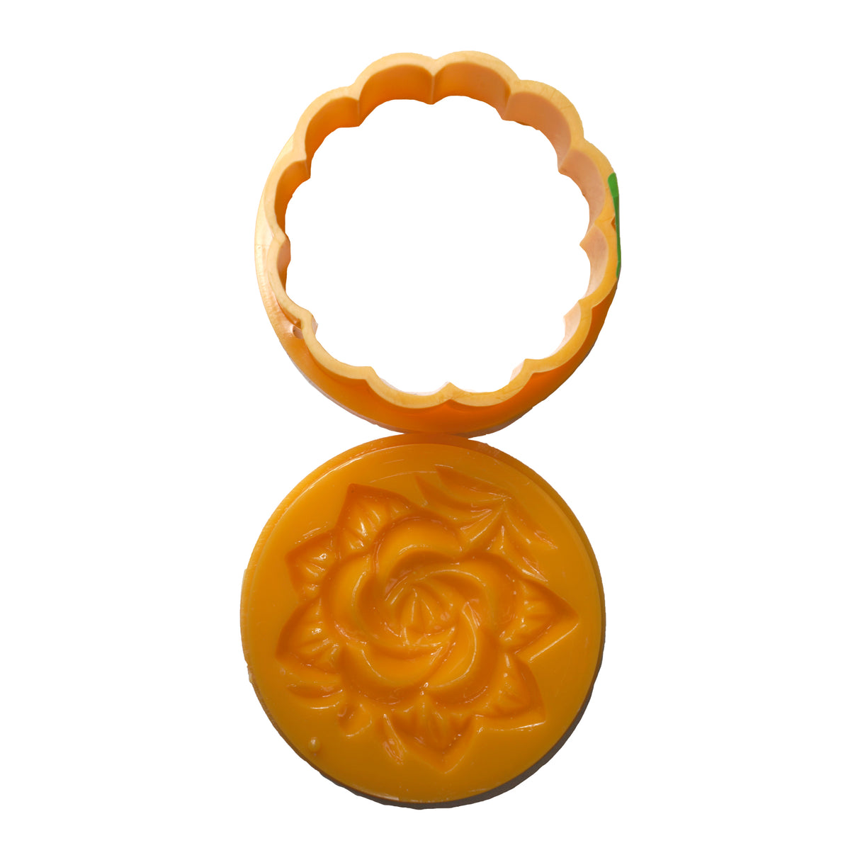 Unique Imports Moon Cake Mould Circle 150g Back